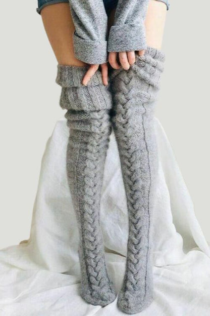 HighThighs Knit Socks